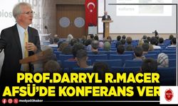 Prof.Darryl R.Macer AFSÜ’de konferans verdi