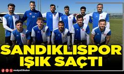 Sandıklıspor ışık saçtı