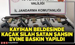 Kayıhan beldesinde kaçak silah satan şahsın evine baskın yapıldı