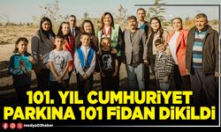 101. Yıl Cumhuriyet Parkına 101 fidan dikildi