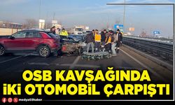 OSB kavşağında iki otomobil çarpıştı