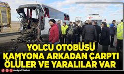 Yolcu otobüsü kamyona arkadan çarptı ölüler ve yaralılar var