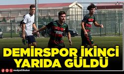 Demirspor ikinci yarıda güldü