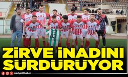 Zirve inadını sürdürüyor