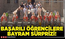 Başarılı öğrencilere bayram sürprizi!
