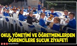 Okul yönetimi ve öğretmenlerden öğrencilere sucuk ziyafeti