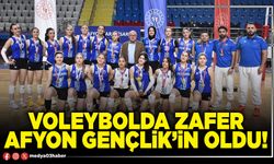 Voleybolda zafer Afyon Gençlik’in oldu!
