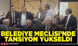 Belediye Meclisi’nde tansiyon yükseldi