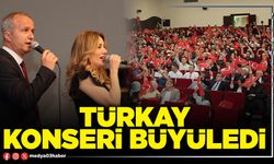 Türkay konseri büyüledi