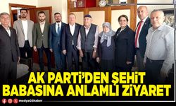 AK Parti’den şehit babasına anlamlı ziyaret