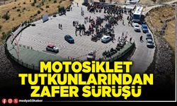 Motosiklet tutkunlarından zafer sürüşü