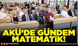 AKÜ’de gündem matematik!
