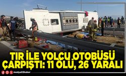 Tır ile yolcu otobüsü çarpıştı: 11 ölü, 26 yaralı