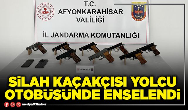 Silah kaçakçısı yolcu otobüsünde enselendi
