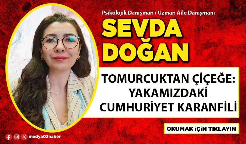Tomurcuktan Çiçeğe: Yakamızdaki Cumhuriyet Karanfili