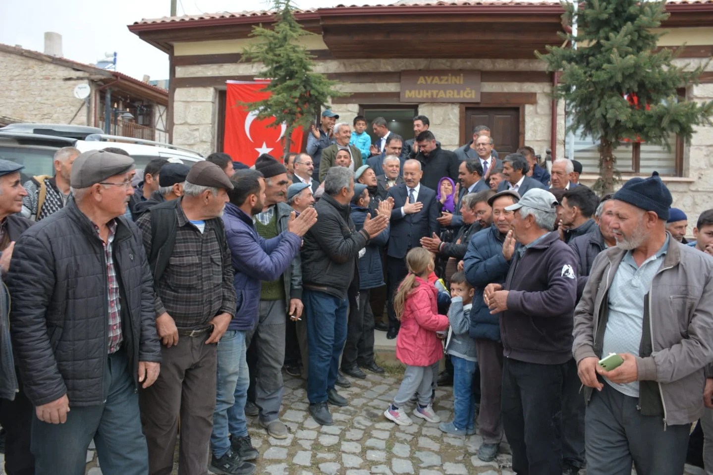 Milletvekili Mehmet Taytak, Ayazini Köyü'ne Müjdeli Haber Verdi (1)