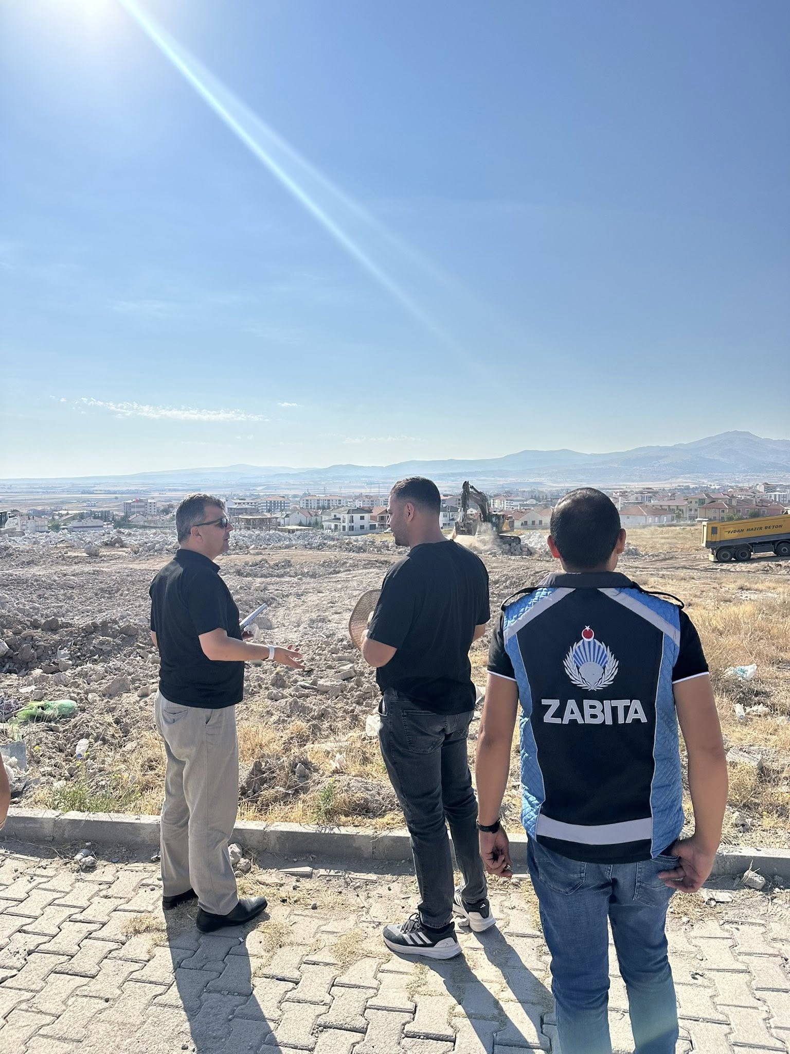Emirdağ’da 3. Etap Toki̇ Konutları İçin İlk Kazma Vuruldu (2)