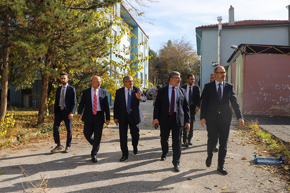 586250849 1378440213653404 3100485482387522087 N