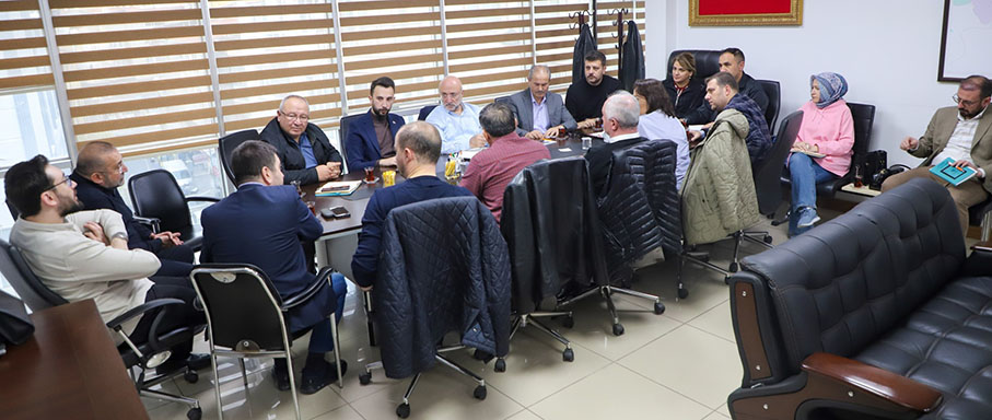 586645403 1379273753570050 7183322234042505925 N