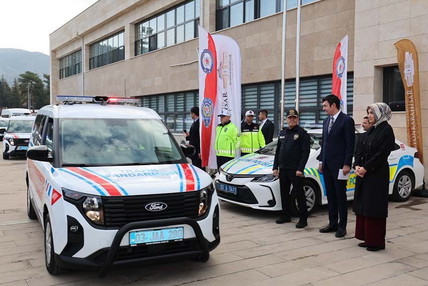 587288740 18303197923253484 6108705867815228079 N