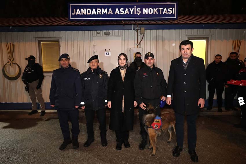 589569549 18306142258253484 5859068701115234427 N