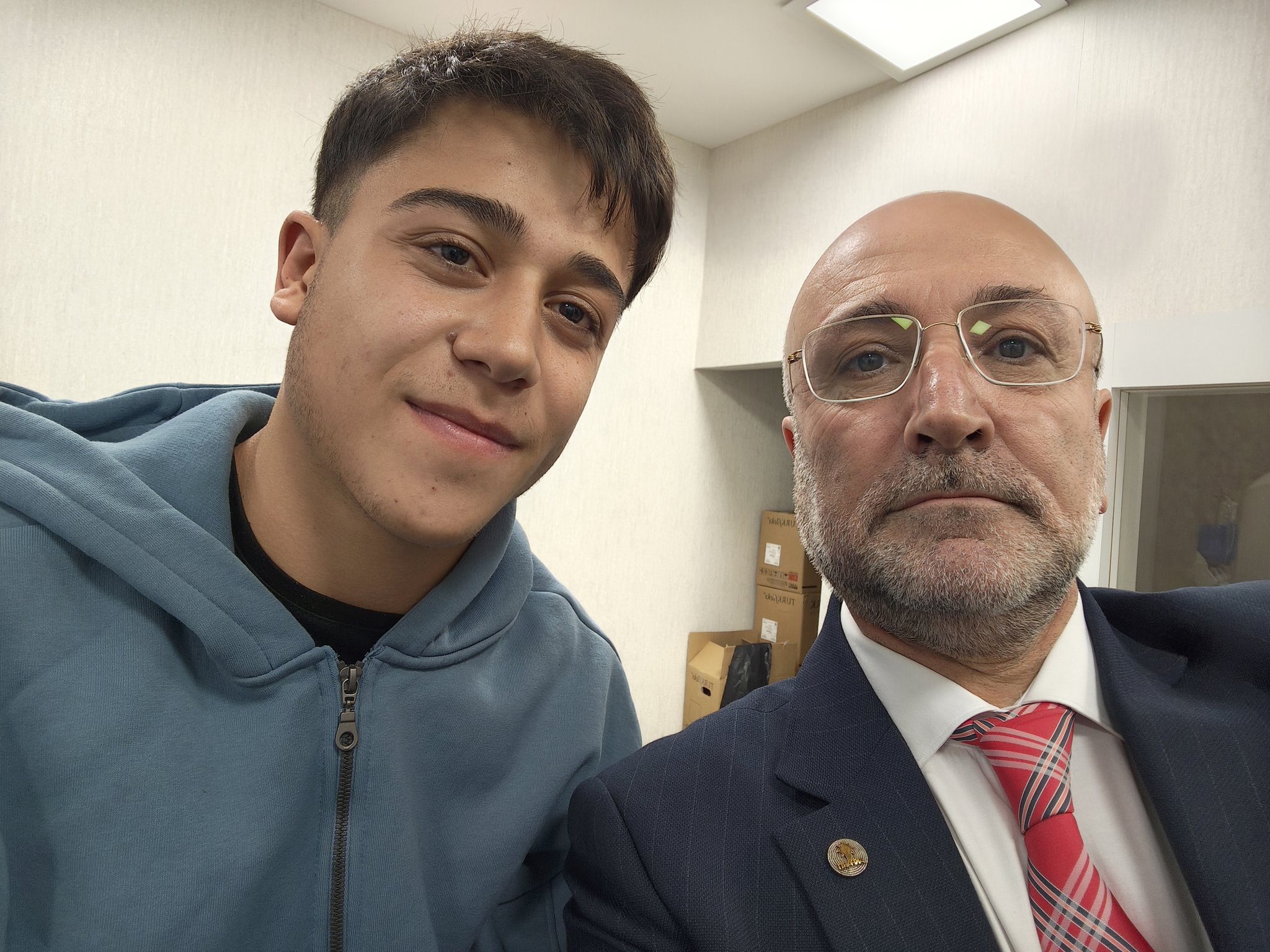 G7Blt D Y Xg A Any6 T