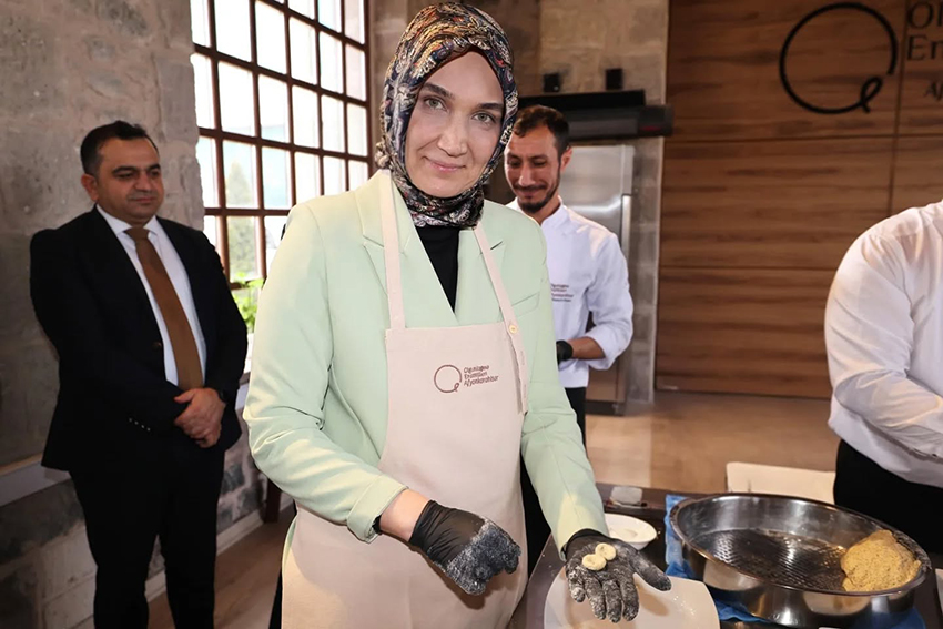 613828525 18307434256253484 2010023791657131872 N