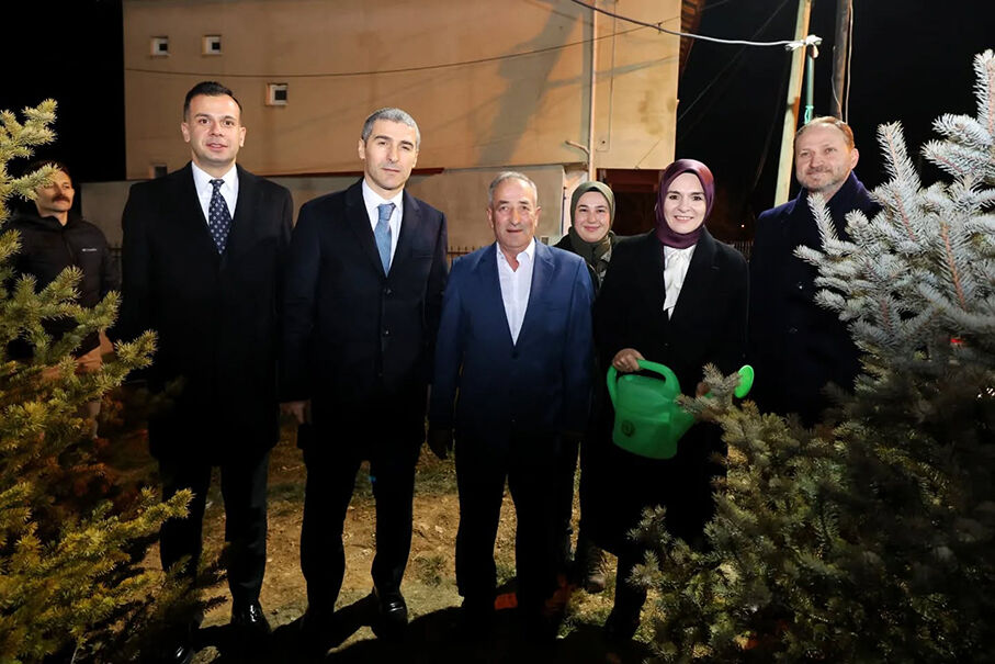 639974587 18313354306253484 1124972210965571839 N