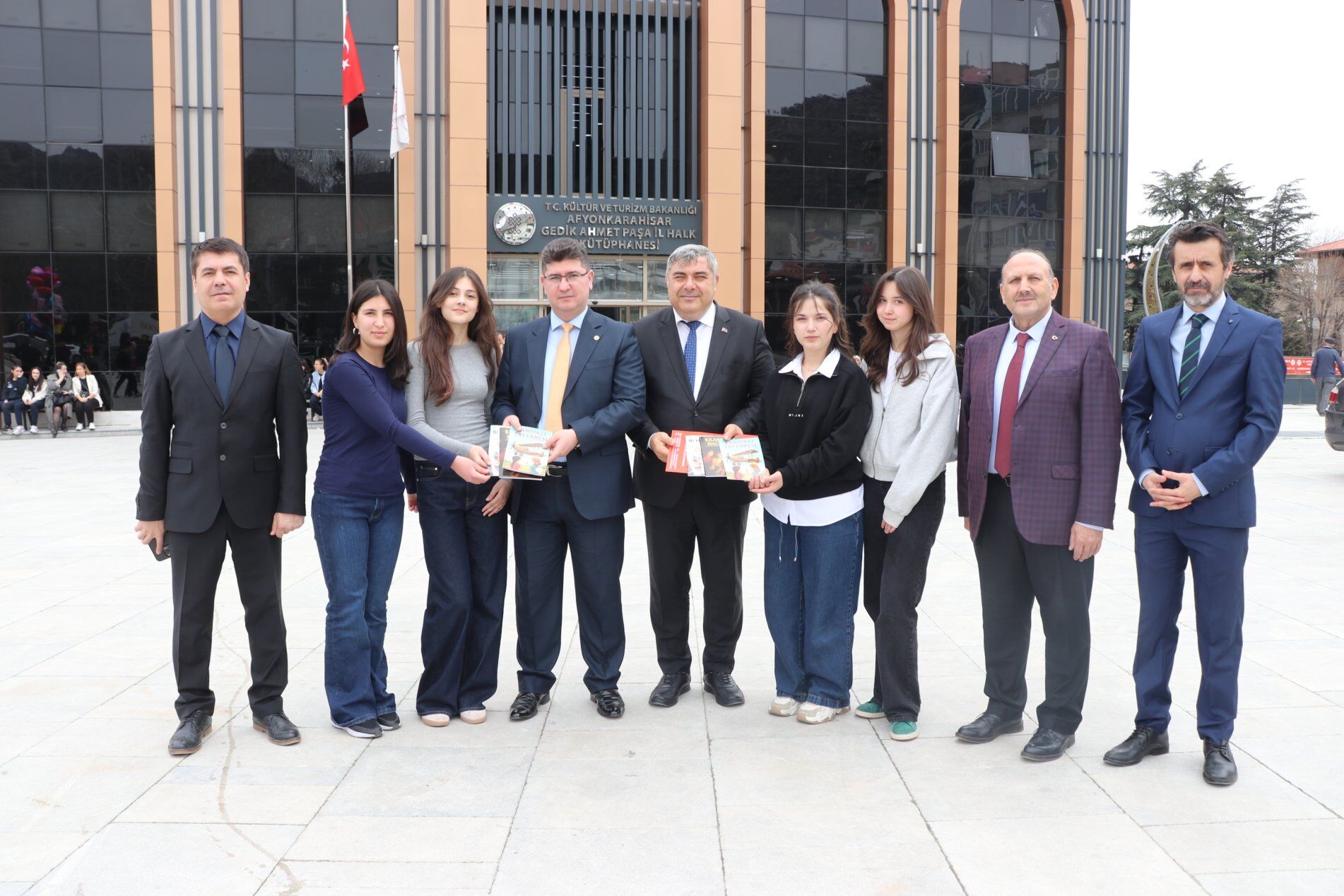 1Cf805E53Bf9A2Ebbe9Eb963E5100201