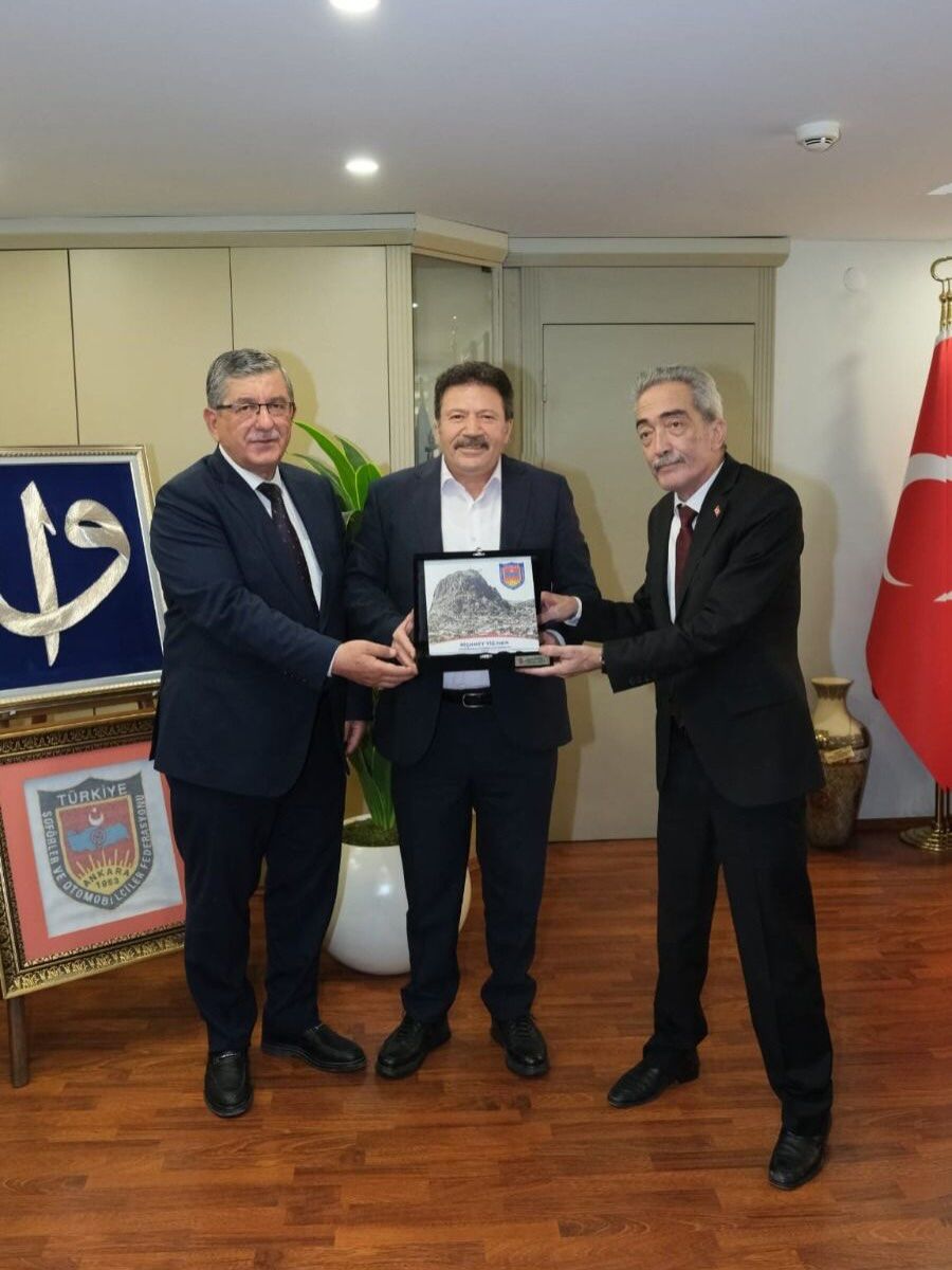 671273569 18101133533068096 4271334380687891567 N