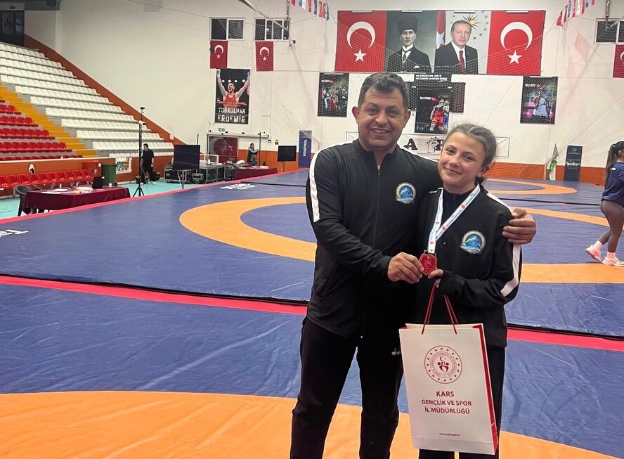 675433619 18456302542129252 1211323592331111633 N-1