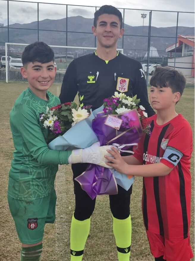 F F F F F F F F F F F F F F F F F F